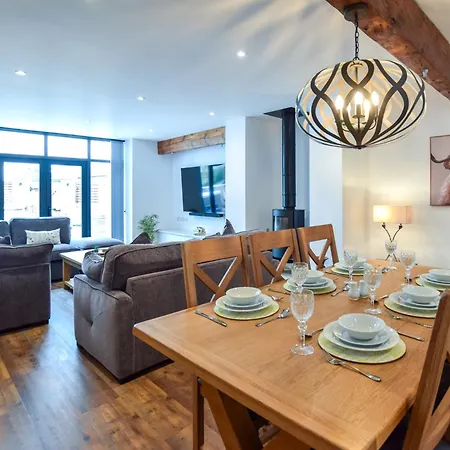 3 Bed In York Oc-93896